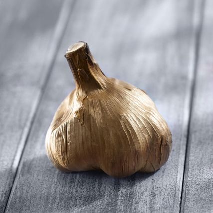 Negru aomori sau mié