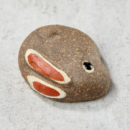 Handcrafted chopstick rest