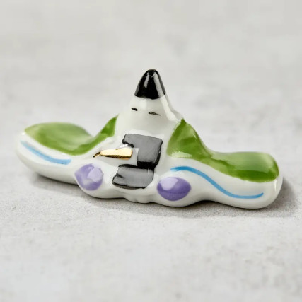 Handcrafted chopstick rest, hand-painted