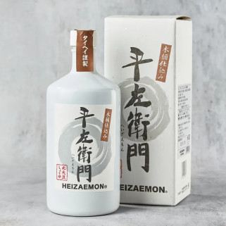 Premium heizaemon premium soy sauce 720 ml