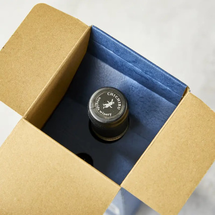 Vin Chichibu blanc 2021 veilli en fût de whisky tourbé, 13 %, 750 ml