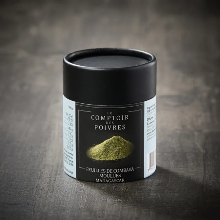 Feuilles de Combava moulues