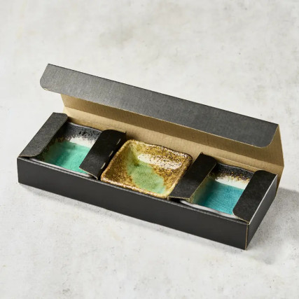 Trio van saussaus of gemotoriseerde kopjes 