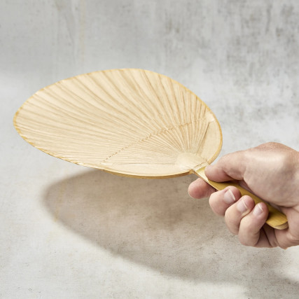 Shibu-uchiwa ovalni roštilj