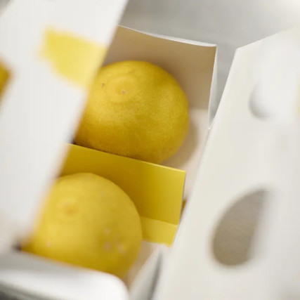 Corteza de 2 yuzu amarillo