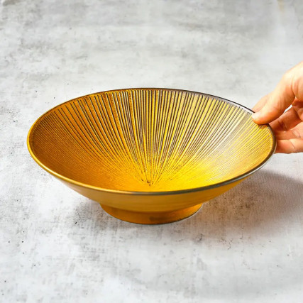 Teller in etwas oder Udon