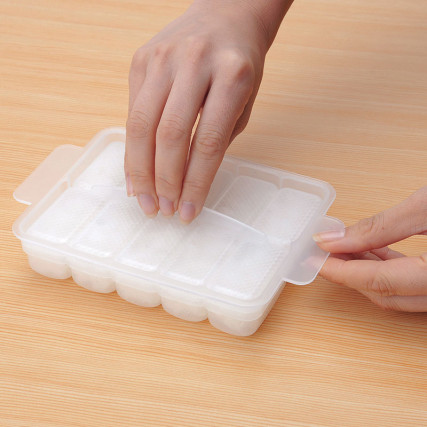 Sushi-Form ohne Form- und Makisu-Board