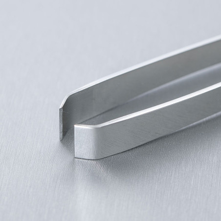 Pinza quitaespinas de punta curva