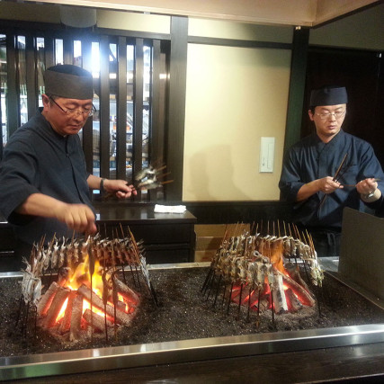 Robatayaki tafel barbecue Japanse barbecue