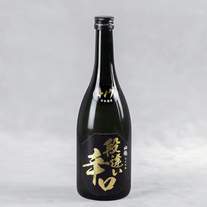Sak Junmai Ginjo Danchigai Karakuchi Sake Japonês