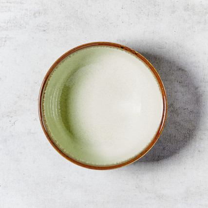 Čajová služba Matcha vyrobená v Japonsku