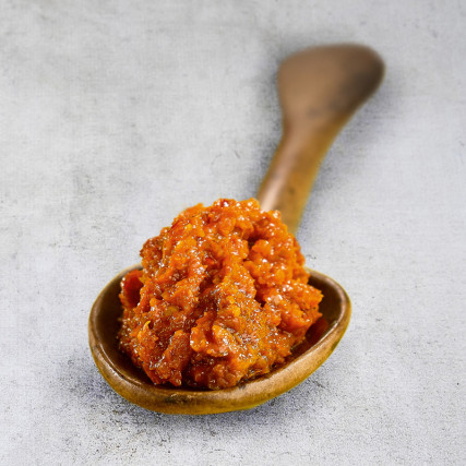 Yuzu Kosho traditionell rot