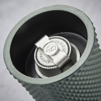 Pepper Mill Peugeot Bali cast iron