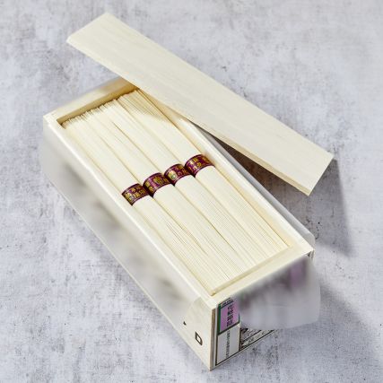 Jausmingai iBonoito yoritsumugi 