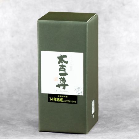 Shōchū d'Orge och Riz Koshu Takoisk 14 år