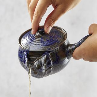 銀信焼き桐杉弘前ペニリーティーポット