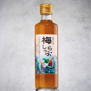 緑色の梅のシロップ