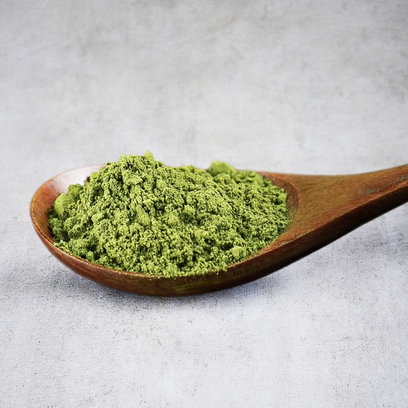 Organic green tea powder *