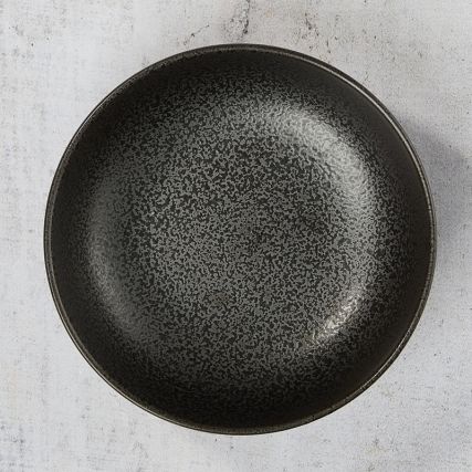 Mísy se vstupy a vařené nádobí