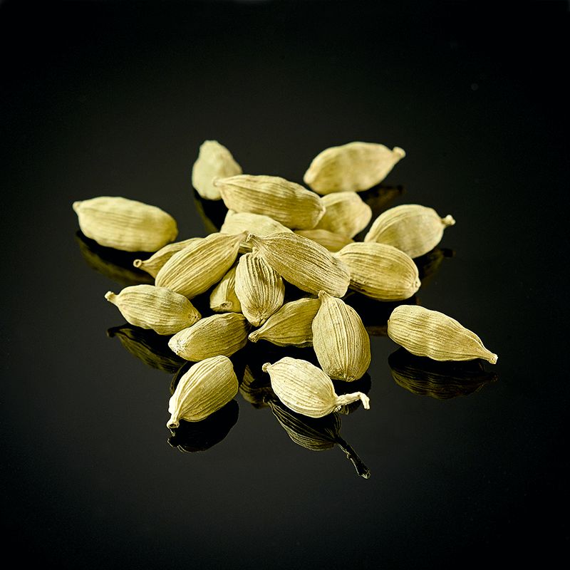 GREEN CARDAMOM JUMBO GUATEMALA