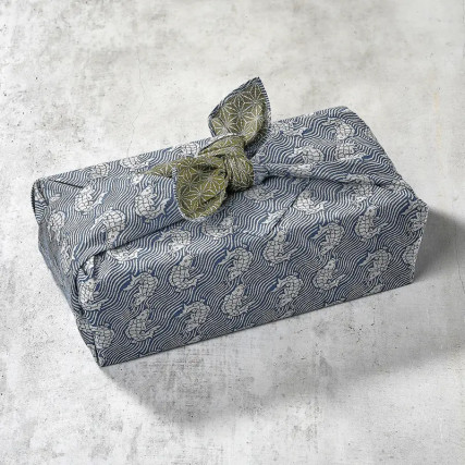 Furoshiki sammeekom / asano-ha