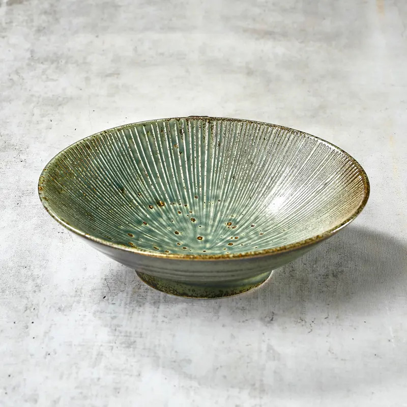 Plate i somesen, udon ... vit krossad, Ø 21,4 cm, djup 5,2 cm