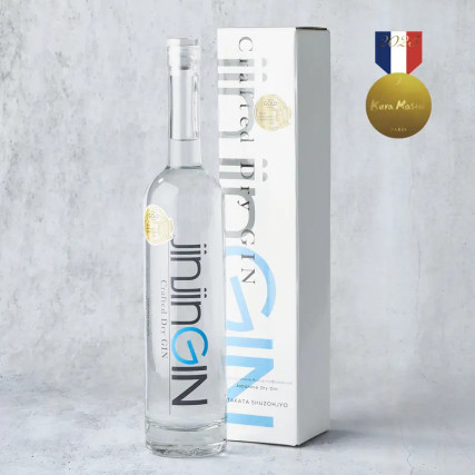 JINJIN GIN 