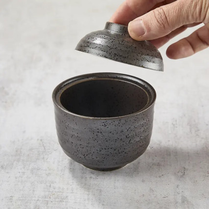 Chawan-mushi-boll med svart glasyr, 145 ml